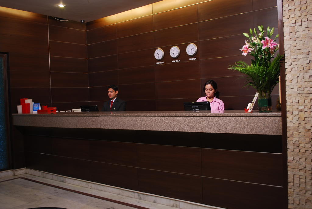 Hotel La Suite New Delhi Luaran gambar