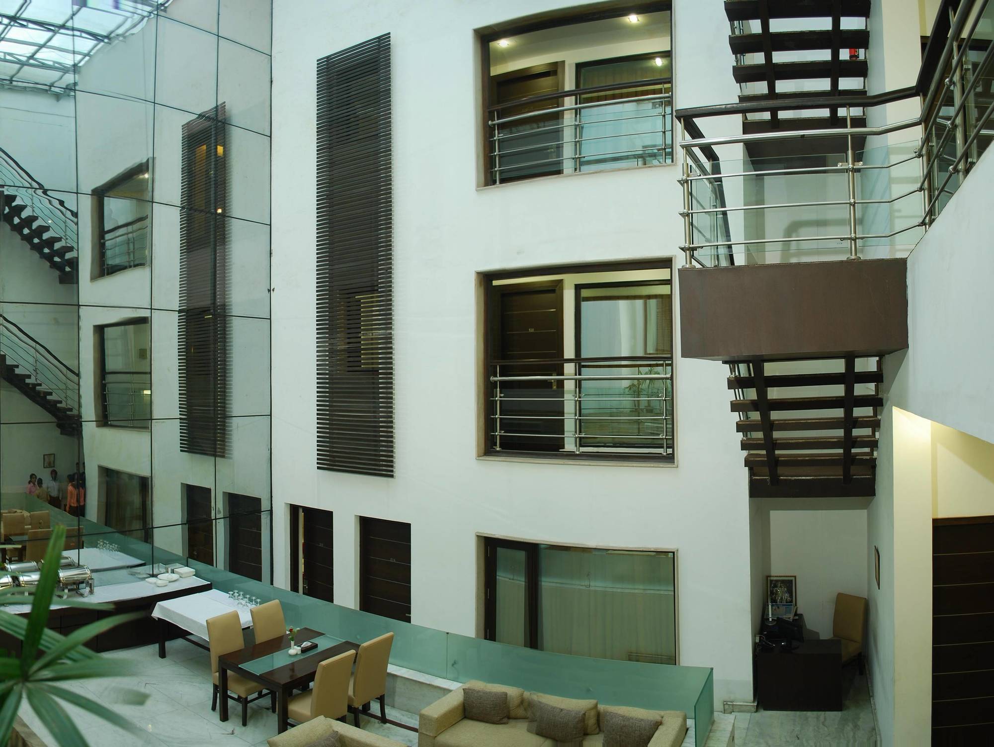 Hotel La Suite New Delhi Luaran gambar